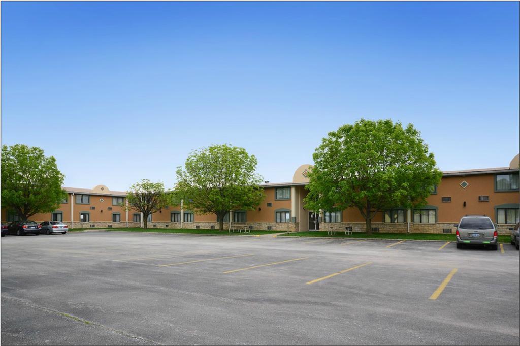 Quality Inn & Suites Near I-480 And I-29 Council Bluffs Luaran gambar