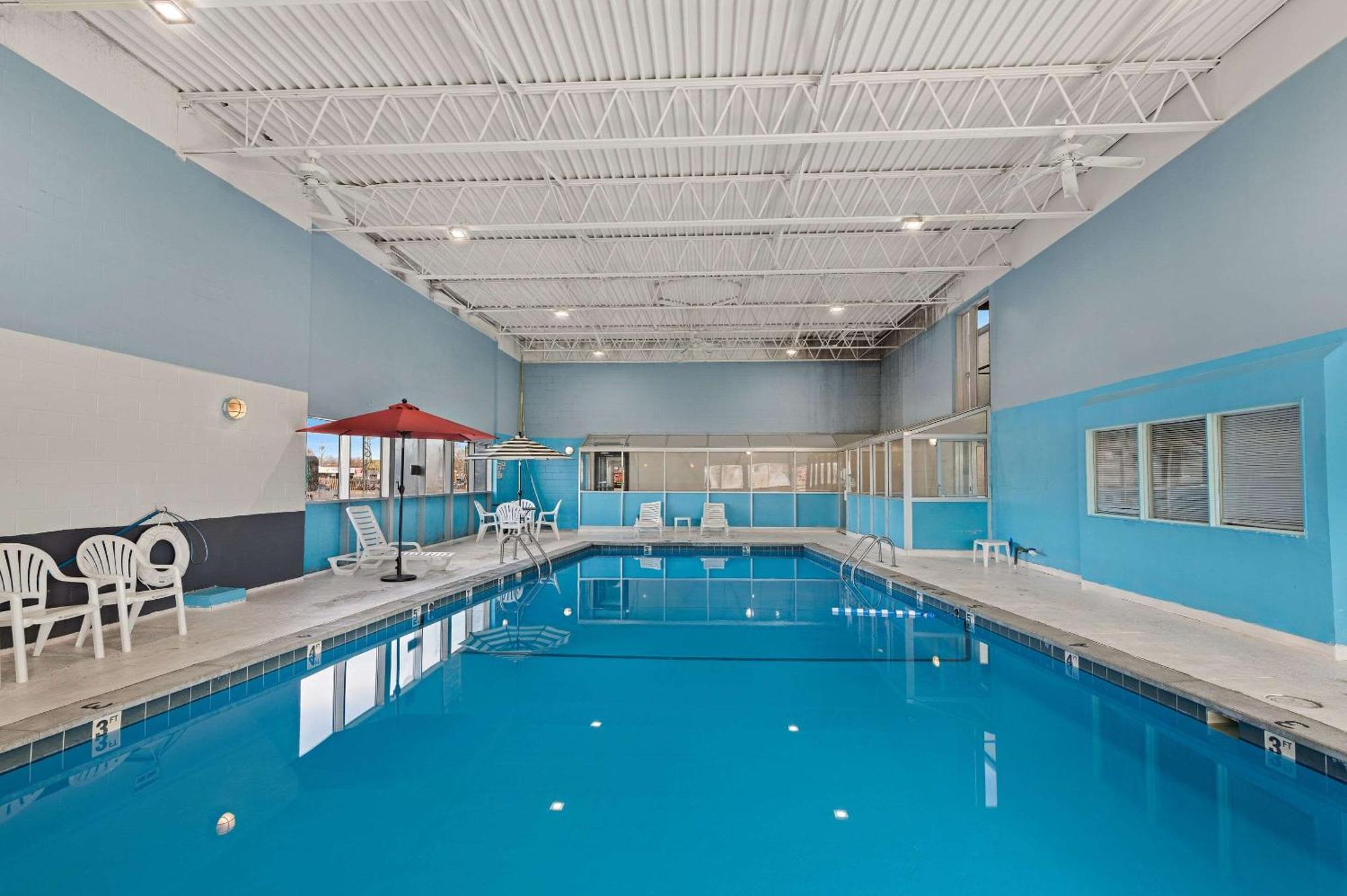 Quality Inn & Suites Near I-480 And I-29 Council Bluffs Luaran gambar
