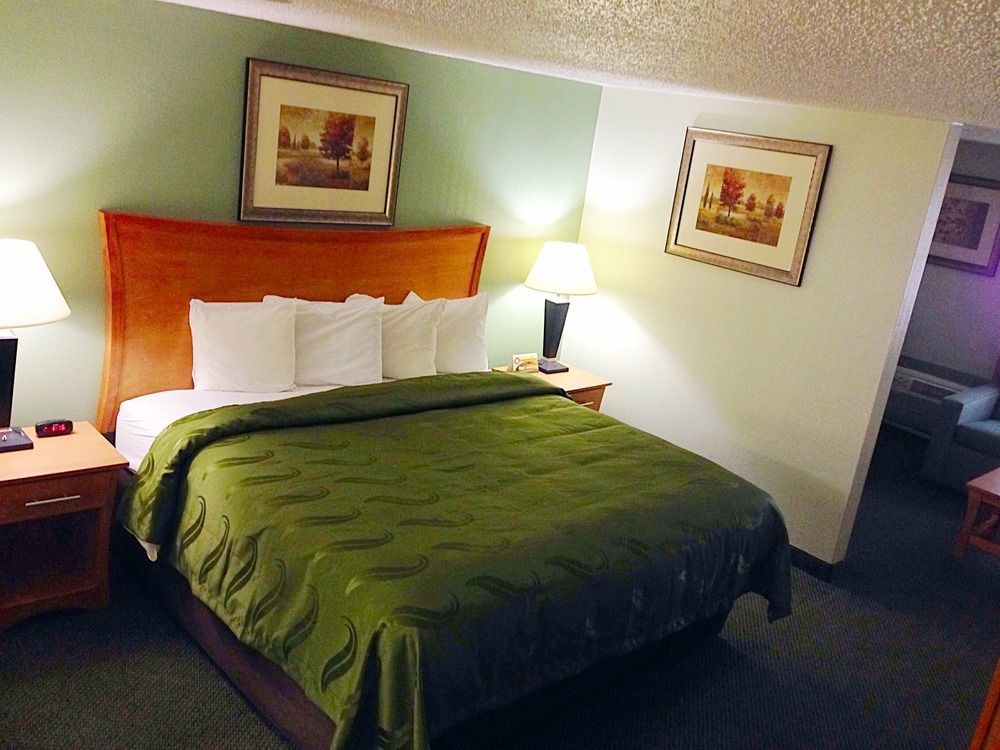 Quality Inn & Suites Near I-480 And I-29 Council Bluffs Luaran gambar