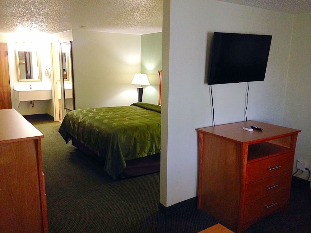 Quality Inn & Suites Near I-480 And I-29 Council Bluffs Luaran gambar