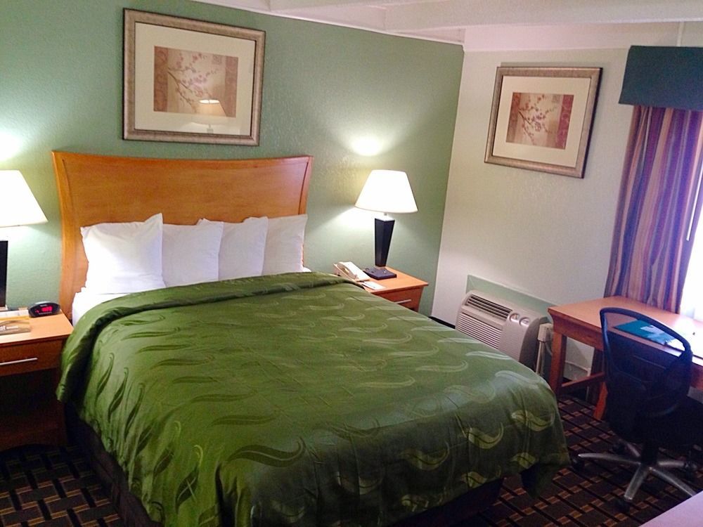 Quality Inn & Suites Near I-480 And I-29 Council Bluffs Luaran gambar