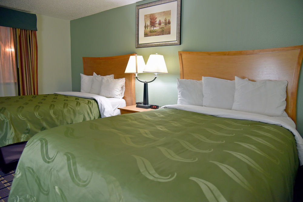 Quality Inn & Suites Near I-480 And I-29 Council Bluffs Luaran gambar